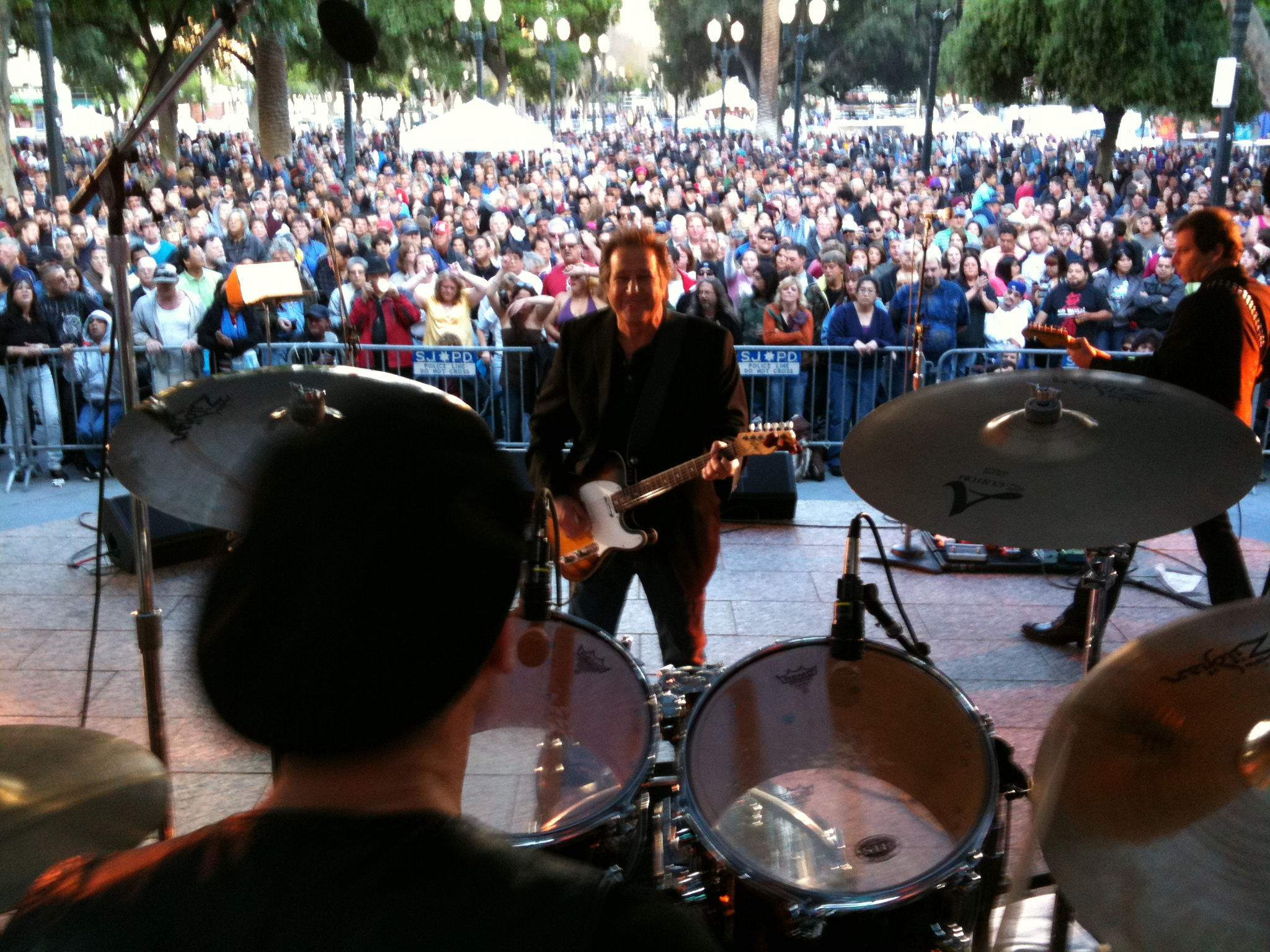 Greg Kihn gig 6-2-11 Music in the Park